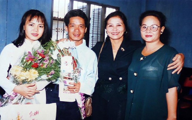 Nam NSƯT l&agrave; giảng vi&ecirc;n: "Ch&uacute;ng lấy v&agrave;ng, lấy đ&ocirc; trong tủ của t&ocirc;i ra chia nhau nghịch"- Ảnh 2.