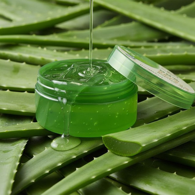 Nhiều nh&agrave; đang c&oacute; 1 nguy&ecirc;n liệu quen gi&uacute;p da mờ th&acirc;m chỉ sau 1 tuần- Ảnh 1.