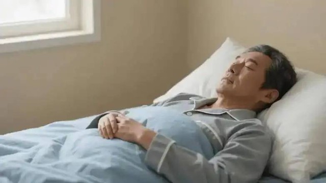 Người cao tuổi sống thọ thường c&oacute; 5 biểu hiện n&agrave;y khi ngủ ban đ&ecirc;m: Cha mẹ ch&uacute;ng ta c&oacute; 1 cũng l&agrave; t&iacute;n hiệu đ&aacute;ng mừng- Ảnh 4.