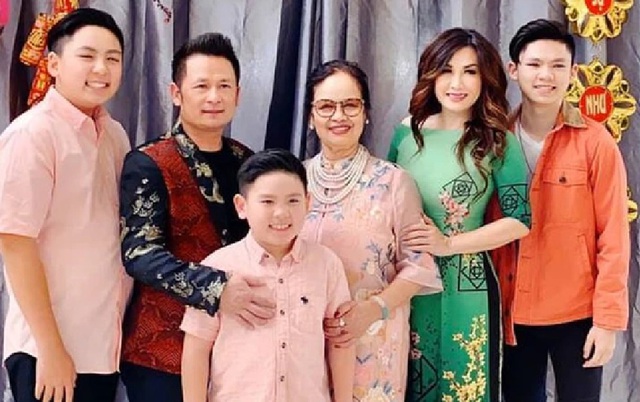 Vợ cũ Bằng Kiều một tay nuôi 3 con sau ly hôn, nói thẳng về các con- Ảnh 1. Vợ cũ Bằng Kiều một tay nuôi 3 con sau ly hôn, nói thẳng về các con- Ảnh 1.