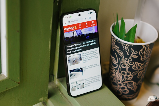 2026 rồi m&agrave; nhiều người vẫn c&ograve;n 5 lầm tưởng n&agrave;y về m&aacute;y Android tầm trung- Ảnh 19.