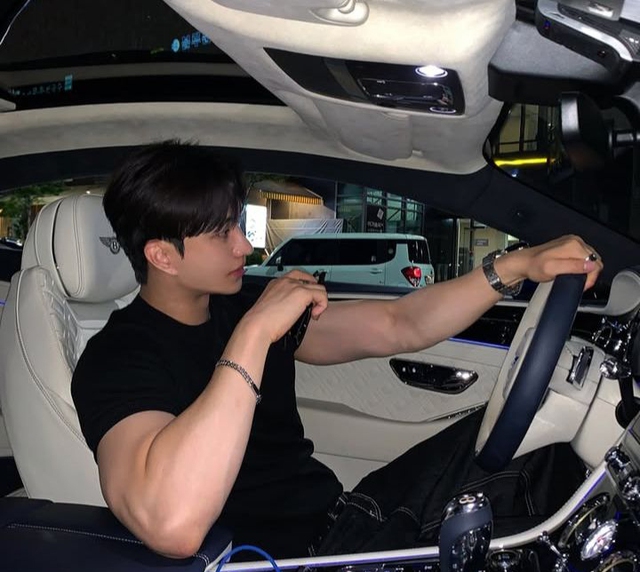 Đ&agrave;n &ocirc;ng "mạnh" trong "chuyện ấy" thường c&oacute; đặc điểm g&igrave;? Chuy&ecirc;n gia TIẾT LỘ 6 kh&aacute;c biệt ngoại h&igrave;nh &iacute;t ai để &yacute;- Ảnh 3.