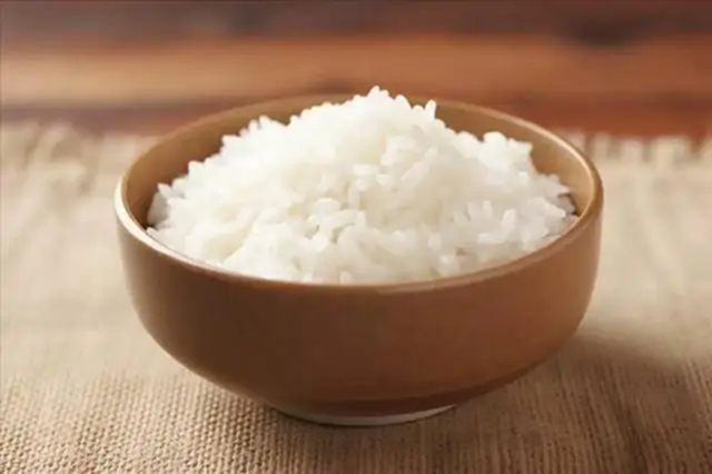 Ng&agrave;y c&agrave;ng c&oacute; nhiều người chết v&igrave; bệnh tiểu đường, b&aacute;c sĩ n&oacute;i thẳng: Th&agrave; ngồi chơi cả ng&agrave;y c&ograve;n hơn l&agrave;m 5 việc n&agrave;y- Ảnh 2.