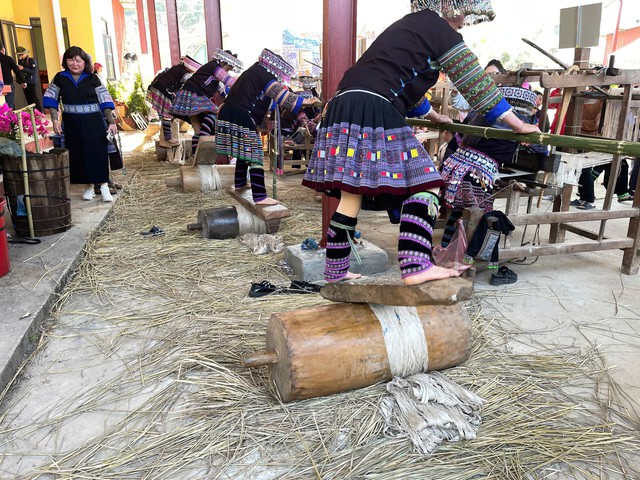 L&agrave;o Cai: Lần đầu tổ chức Lễ hội &ldquo;Sắc ch&agrave;m Lao Chải&rdquo;- Ảnh 3.