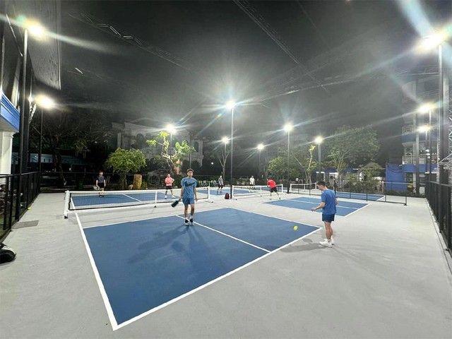 HALEDCO - Thiết kế hệ thống chiếu s&aacute;ng s&acirc;n Pickleball đạt ti&ecirc;u chuẩn thi đấu ban đ&ecirc;m- Ảnh 3.