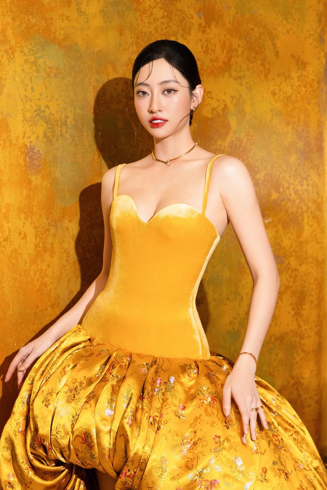 Hoa hậu Lương Thuỳ Linh hiện tại - Ảnh 7. Hoa hậu Lương Thuỳ Linh hiện tại - Ảnh 7.