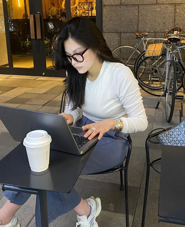 Làm rất chăm nhưng vẫn… nghèo: Căng thẳng tột độ vì tình trạng đáng báo động- Ảnh 2. Làm rất chăm nhưng vẫn… nghèo: Căng thẳng tột độ vì tình trạng đáng báo động- Ảnh 2.