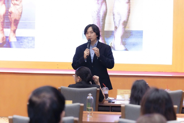 Tâm sự của BS ngành mạch máu visual như tài tử xứ Hàn: Hơn 14 năm chạy đua thời gian cứu người đột quỵ, có những "giá như" day dứt chưa bao giờ nguôi- Ảnh 11. Tâm sự của BS ngành mạch máu visual như tài tử xứ Hàn: Hơn 14 năm chạy đua thời gian cứu người đột quỵ, có những "giá như" day dứt chưa bao giờ nguôi- Ảnh 11.