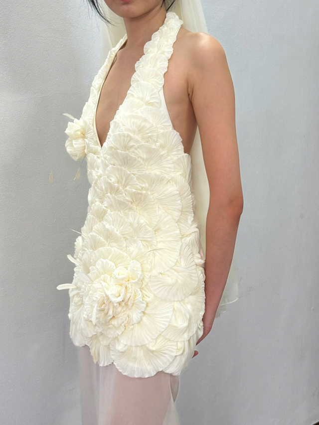 C&ocirc; d&acirc;u h&agrave;o m&ocirc;n Phương Nhi g&acirc;y ch&uacute; &yacute; khi chọn đầm cưới thương hiệu Việt cho bộ cưới ảnh cưới b&ecirc;n ch&uacute; rể Minh Ho&agrave;ng- Ảnh 3.