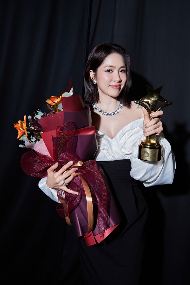 Nữ nghệ sĩ c&oacute; 1 con ri&ecirc;ng cưới ca sĩ k&eacute;m 7 tuổi, t&iacute;ch cực nịnh chồng, được chăm từ việc nhỏ nhất- Ảnh 2.