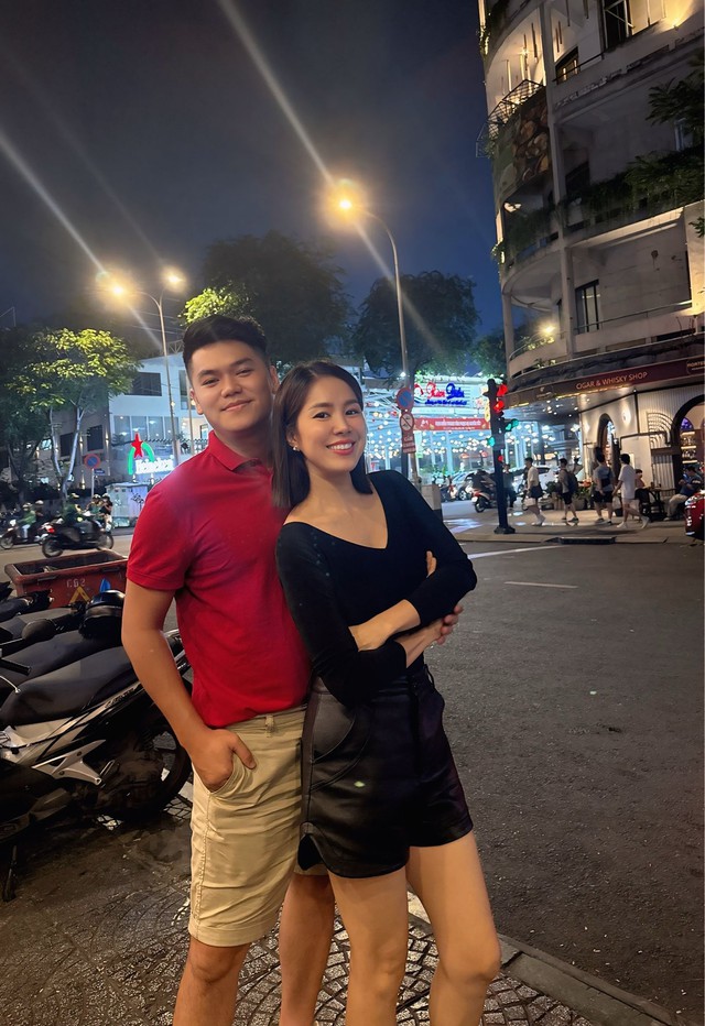 Nữ nghệ sĩ c&oacute; 1 con ri&ecirc;ng cưới ca sĩ k&eacute;m 7 tuổi, t&iacute;ch cực nịnh chồng, được chăm từ việc nhỏ nhất- Ảnh 3.