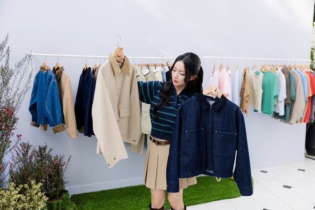 &ldquo;Mục sở thị&rdquo; &aacute;o kho&aacute;c v&agrave; đồ jeans mới đang hot của UNIQLO, combo kh&ocirc;ng thể thiếu m&ugrave;a xu&acirc;n h&egrave; l&agrave; đ&acirc;y chứ đ&acirc;u- Ảnh 3.