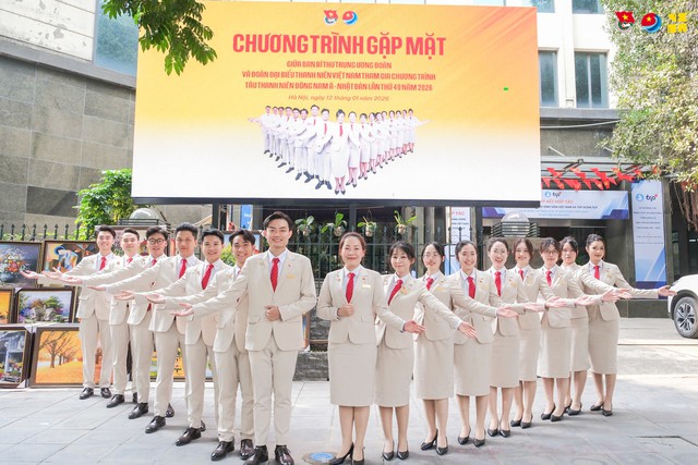 16 thanh niên xuất sắc của Việt Nam viral với điệu nhảy khiến tất cả đều chốt 1 từ: VUÝP- Ảnh 5. 16 thanh niên xuất sắc của Việt Nam viral với điệu nhảy khiến tất cả đều chốt 1 từ: VUÝP- Ảnh 5.