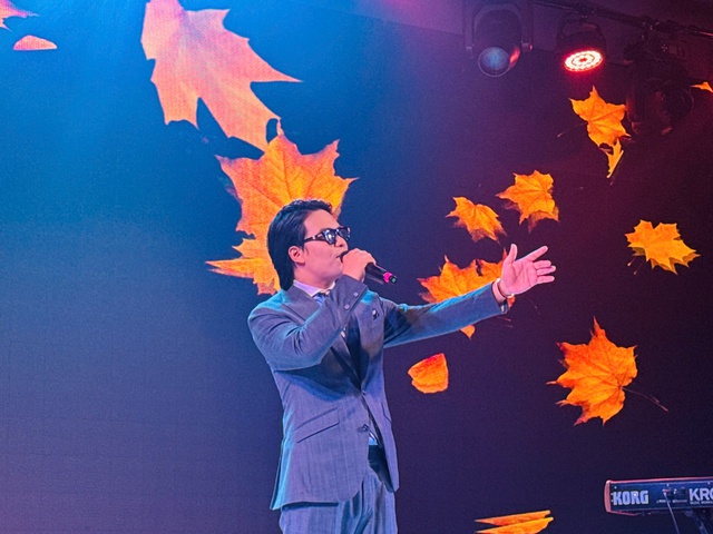 Dương Trường Giang trở lại với “Giang Phố”bằng những lát cắt đời sống và ký ức Hà Nội rất chân thực mộc mạc qua âm nhạc - Ảnh 2. Dương Trường Giang trở lại với “Giang Phố”bằng những lát cắt đời sống và ký ức Hà Nội rất chân thực mộc mạc qua âm nhạc - Ảnh 2.