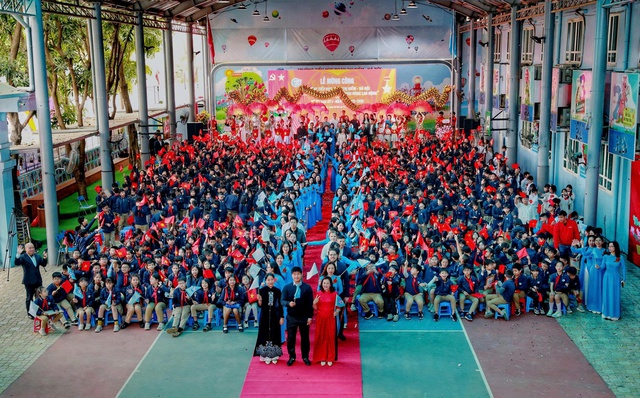 Trường Tiểu học Đo&agrave;n Thị Điểm đ&oacute;n nhận danh hiệu Anh h&ugrave;ng Lao động- Ảnh 4.