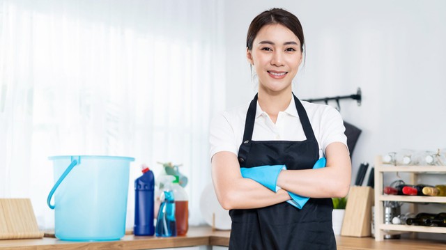 Đau đầu v&igrave; thưởng Tết cho gi&uacute;p việc"- Ảnh 1.