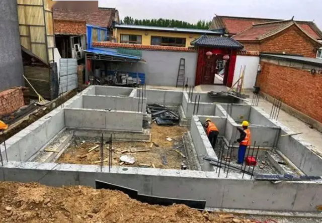 Năm xưa về qu&ecirc; x&acirc;y nh&agrave; l&agrave; niềm h&atilde;nh diện, khi 58 tuổi, đến l&uacute;c dưỡng gi&agrave; mới thấm th&iacute;a hối hận- Ảnh 2.