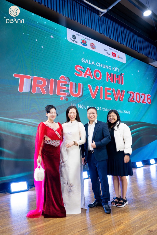 Nữ Đạo diễn trẻ Ho&agrave;ng Tr&uacute;c - Gương mặt ti&ecirc;u biểu tạo n&ecirc;n sự th&agrave;nh c&ocirc;ng của Chương tr&igrave;nh &ldquo;Sao Nh&iacute; Triệu Views 2026&rdquo; 
- Ảnh 7.