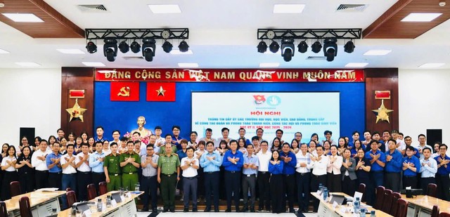 Tăng cường sự phối hợp giữa Cấp ủy v&agrave; Đo&agrave;n Thanh ni&ecirc;n: Đ&ograve;n bẩy cho phong tr&agrave;o học đường học kỳ II (2025 &ndash; 2026)- Ảnh 5.