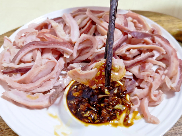 3 phần thịt lợn bổ dưỡng nhất khi trời lạnh: Ăn đ&uacute;ng vừa ấm người, vừa tốt cho ti&ecirc;u h&oacute;a v&agrave; sức đề kh&aacute;ng- Ảnh 1.