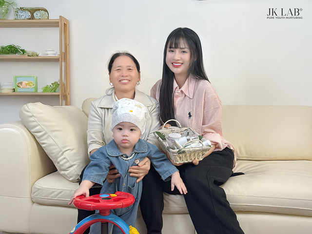 Phục hồi l&agrave;n da sau sinh c&ugrave;ng JKLAB: Lựa chọn đang được nhiều mẹ trẻ quan t&acirc;m- Ảnh 1.