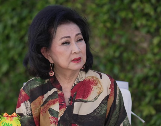 Nữ danh ca suýt chết ở sân bay- Ảnh 2. Nữ danh ca suýt chết ở sân bay- Ảnh 2.