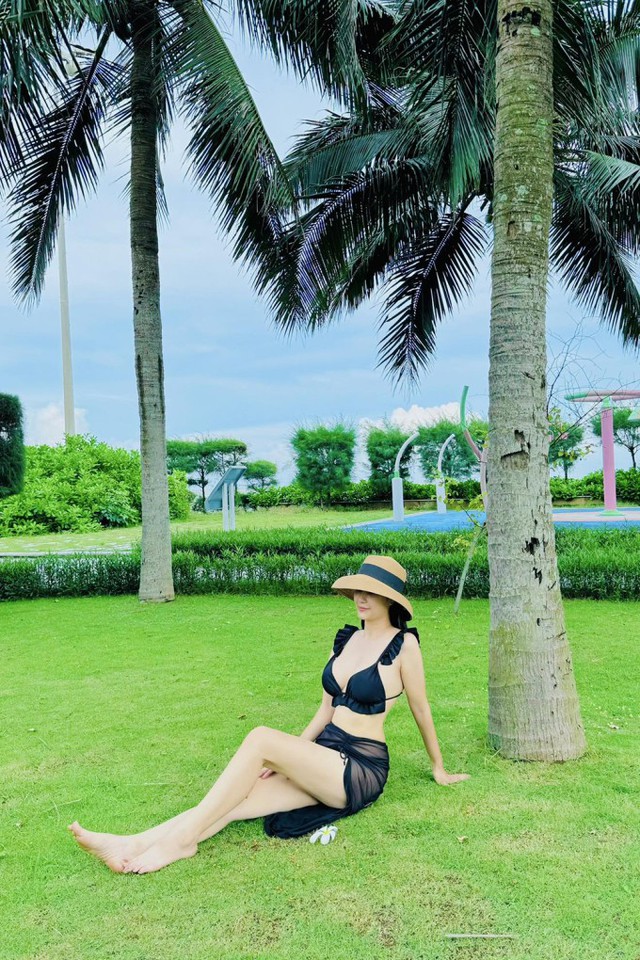 Nhan sắc vợ chân dài sinh 5 con cho nam nghệ sĩ đình đám sở hữu biệt phủ dát vàng ở Hà Nội- Ảnh 4. Nhan sắc vợ chân dài sinh 5 con cho nam nghệ sĩ đình đám sở hữu biệt phủ dát vàng ở Hà Nội- Ảnh 4.