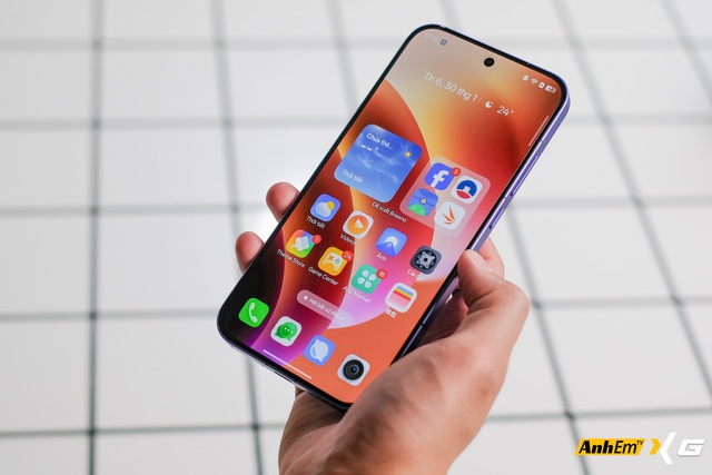 Smartphone này chỉ 10 triệu mà có Snapdragon 8 Gen 5, màn 165Hz, pin 8.000mAh, LED RGB - nhưng lại tồn tại một điểm trừ chí mạng- Ảnh 2. Smartphone này chỉ 10 triệu mà có Snapdragon 8 Gen 5, màn 165Hz, pin 8.000mAh, LED RGB - nhưng lại tồn tại một điểm trừ chí mạng- Ảnh 2.