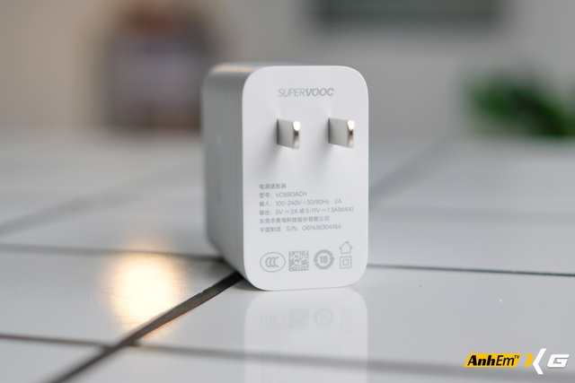 Smartphone này chỉ 10 triệu mà có Snapdragon 8 Gen 5, màn 165Hz, pin 8.000mAh, LED RGB - nhưng lại tồn tại một điểm trừ chí mạng- Ảnh 17. Smartphone này chỉ 10 triệu mà có Snapdragon 8 Gen 5, màn 165Hz, pin 8.000mAh, LED RGB - nhưng lại tồn tại một điểm trừ chí mạng- Ảnh 17.