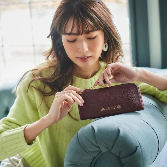 Phong thủy v&iacute; tiền 2026: M&agrave;u đỏ chưa chắc đ&atilde; tốt, đ&acirc;y mới l&agrave; m&agrave;u sắc gi&uacute;p 12 con gi&aacute;p "tiền v&agrave;o như nước" năm Hỏa- Ảnh 2.