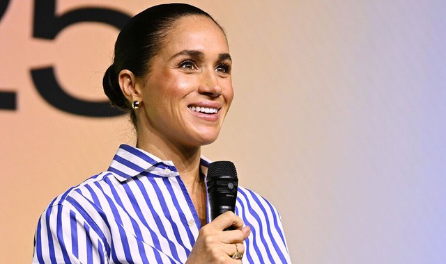 Bỏ lại ồn &agrave;o sau lưng để đ&oacute;n năm mới tại Na Uy, Meghan Markle vẫn bị chuy&ecirc;n gia "gọi t&ecirc;n" v&igrave; 2 khao kh&aacute;t tột c&ugrave;ng nhưng kh&ocirc;ng thể c&oacute; được, h&oacute;a ra đ&acirc;y mới l&agrave; l&yacute; do dứt &aacute;o ra đi?- Ảnh 2.