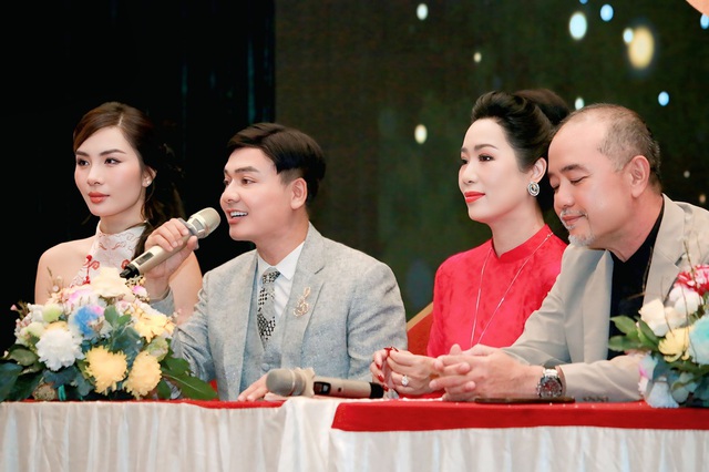 NSND Trịnh Kim Chi chấm thi hoa hậu, n&oacute;i r&otilde; ti&ecirc;u ch&iacute; chọn người đăng quang- Ảnh 1.