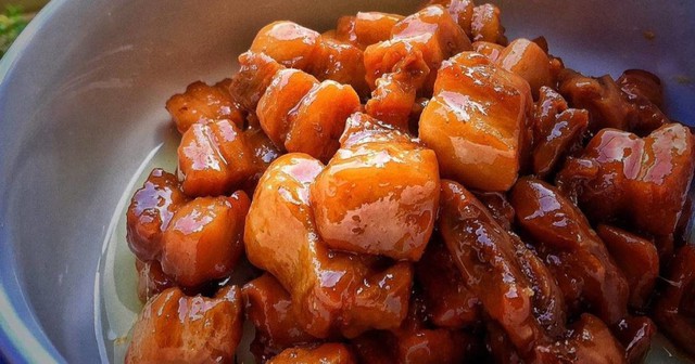 Ph&oacute; gi&aacute;m đốc bệnh viện Th&aacute;i Lan chỉ mặt 5 thực phẩm "ph&aacute; thận"- Ảnh 1.