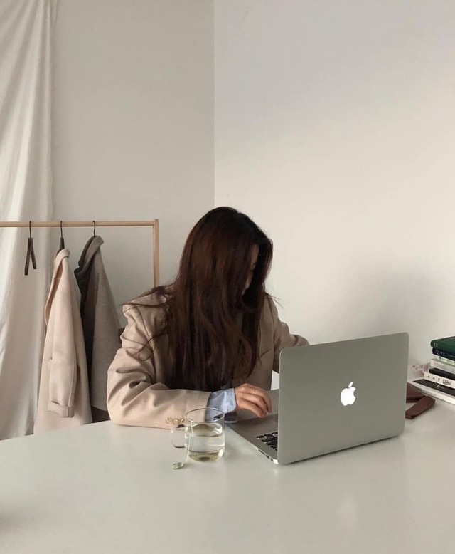 5 sự thật khiến bạn KH&Ocirc;NG D&Aacute;M nghỉ việc- Ảnh 1.