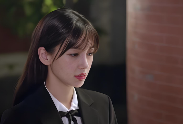 Sau đám tang của mẹ chồng, luật sư gọi một mình tôi đến rồi đưa cho một thứ, xem xong mà tôi run rẩy- Ảnh 1. Sau đám tang của mẹ chồng, luật sư gọi một mình tôi đến rồi đưa cho một thứ, xem xong mà tôi run rẩy- Ảnh 1.