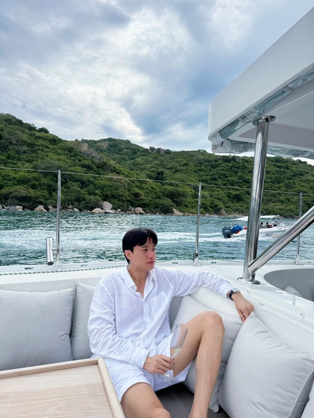 "Bạn trai Quốc Trường" lọt top t&igrave;m kiếm- Ảnh 3.