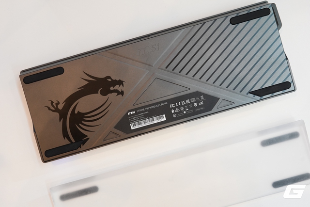 Một v&ograve;ng gian h&agrave;ng MSI tại CES 2026 với AI PC, m&agrave;n h&igrave;nh v&agrave; phụ kiện gaming: AI l&agrave;m l&otilde;i, trải nghiệm l&agrave;m trung t&acirc;m- Ảnh 10.