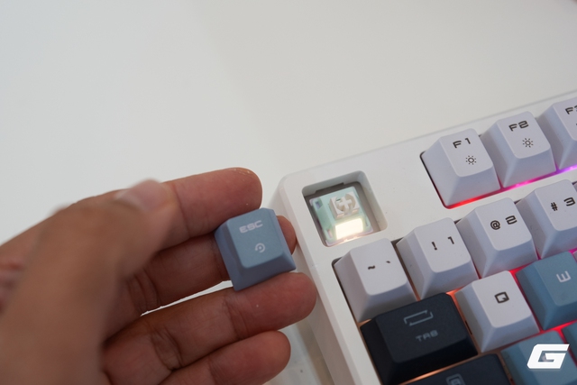 Một v&ograve;ng gian h&agrave;ng MSI tại CES 2026 với AI PC, m&agrave;n h&igrave;nh v&agrave; phụ kiện gaming: AI l&agrave;m l&otilde;i, trải nghiệm l&agrave;m trung t&acirc;m- Ảnh 15.