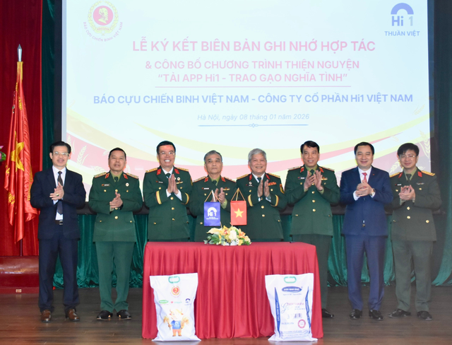 B&aacute;o Cựu chiến binh Việt Nam k&yacute; kết hợp t&aacute;c truyền th&ocirc;ng, ph&aacute;t động chiến dịch "Tải ứng dụng Hi1 - Trao gạo nghĩa t&igrave;nh"- Ảnh 3.