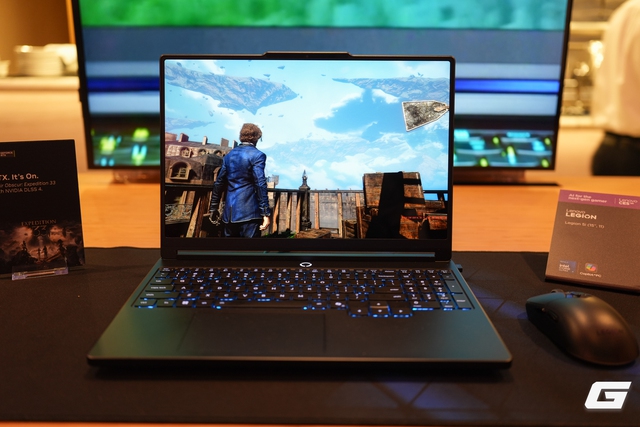 Tr&ecirc;n tay loạt thiết bị chơi game "mới toanh" của Lenovo Legion tại CES 2026: 2 laptop mới c&ugrave;ng Legion Go 2 chạy SteamOS- Ảnh 13.