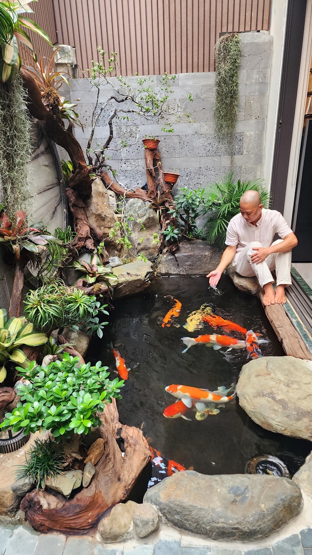 Nam nghệ sĩ cưới chân dài kém 9 tuổi từng thi Hoa hậu, sở hữu nhà sang 4 tầng ở Hà Nội- Ảnh 6. Nam nghệ sĩ cưới chân dài kém 9 tuổi từng thi Hoa hậu, sở hữu nhà sang 4 tầng ở Hà Nội- Ảnh 6.