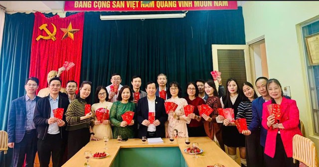 Tạp chí Thanh niên: Bám sát thực tiễn, nâng tầm công tác lý luận và nghiên cứu khoa học, đồng hành cùng tuổi trẻ Việt Nam góp phần nâng cao vị thế Học viện thanh thiếu niên Việt Nam trong giai đoạn mới. - Ảnh 2.