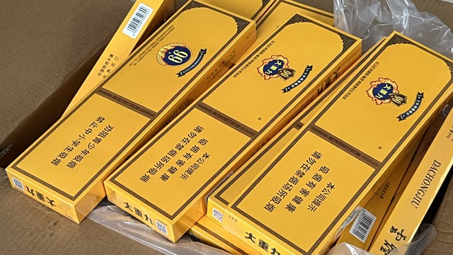 L&agrave;o Cai: Bắt giữ vụ vận chuyển h&agrave;ng lậu số lượng đặc biệt lớn từ nội địa l&ecirc;n bi&ecirc;n giới - Ảnh 3.