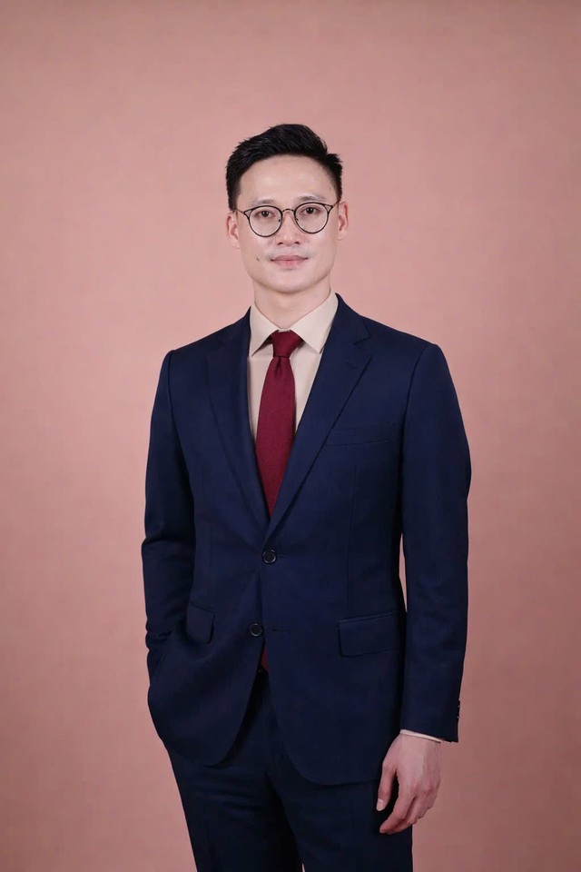 Ch&acirc;n dung chủ nh&acirc;n giải thưởng Lương Định Của năm 2026 Nguyễn Huỳnh Anh Khoa - Ảnh 1.