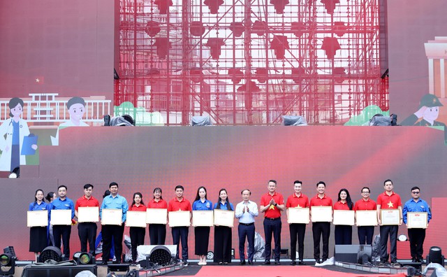 Hành trình “Tôi yêu Tổ quốc tôi”: Hơn 3 ngàn hoạt động của thanh niên về với các địa chỉ đỏ - Ảnh 5.