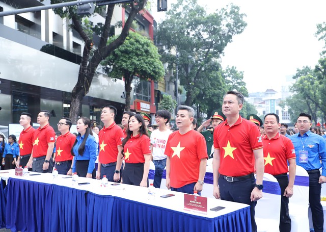 Hành trình “Tôi yêu Tổ quốc tôi”: Hơn 3 ngàn hoạt động của thanh niên về với các địa chỉ đỏ - Ảnh 2.