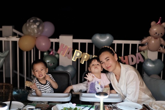 Sự trùng hợp trong phim - ngoài đời thú vị giữa Khả Ngân và Phương Oanh - Ảnh 8.