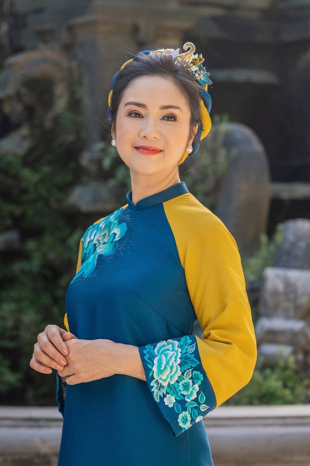 Cô gái hái chè ở Tuyên Quang lớn lên thành mỹ nhân nức tiếng màn ảnh Việt, nhan sắc tuổi U60 vẫn gây thương nhớ- Ảnh 6.