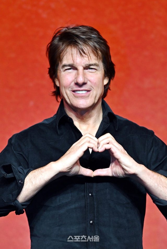 "Bắt gọn" Tom Cruise hẹn hò ở sông Hàn?- Ảnh 2.
