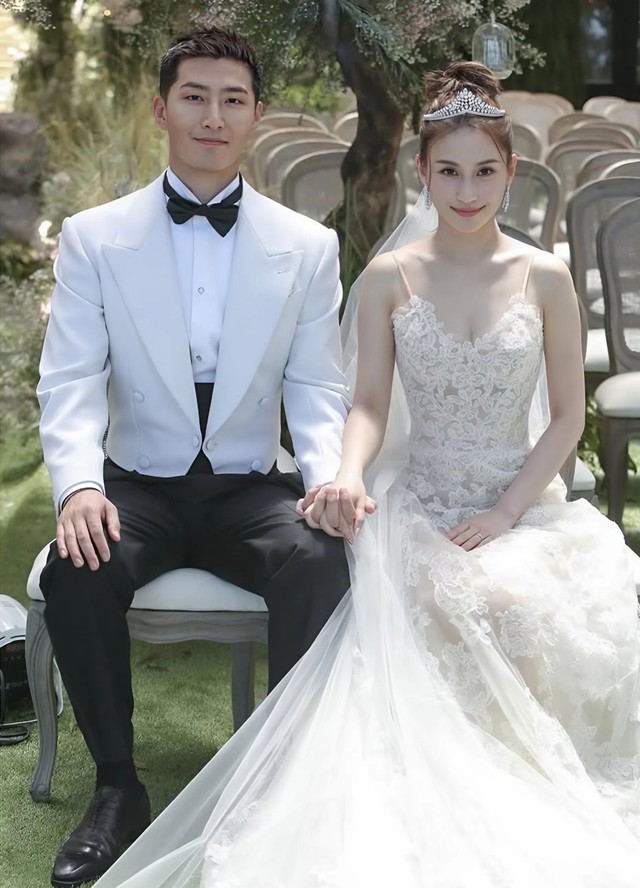 2 ng&ocirc;i sao đ&igrave;nh đ&aacute;m l&agrave;m d&acirc;u - rể của "vua s&ograve;ng bạc": Người được hết mực cưng chiều, người tốn trăm tỷ vẫn bị coi thường - Ảnh 5.